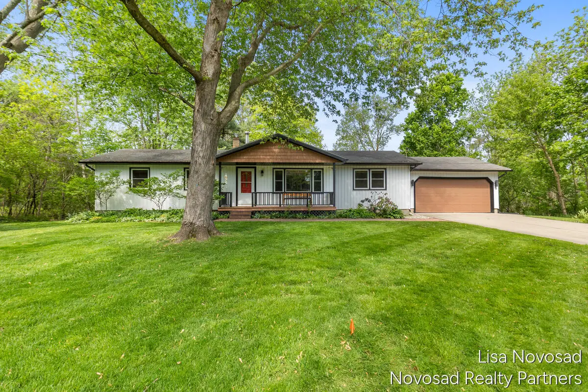225 Alewa Drive Nw, Grand Rapids, MI 49504 - #1