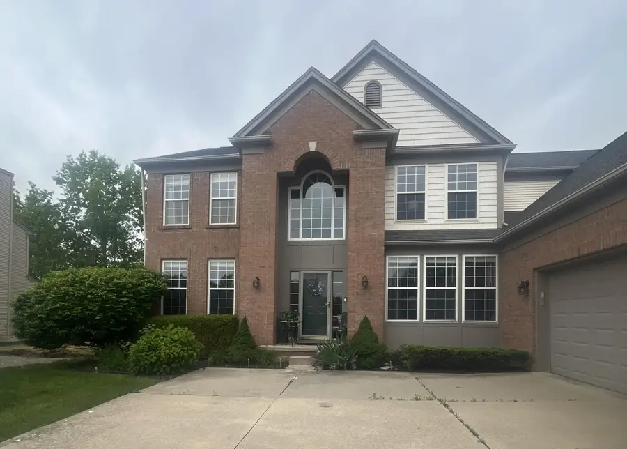 8250 Hummingbird Drive, Ypsilanti, MI 48197 - #2
