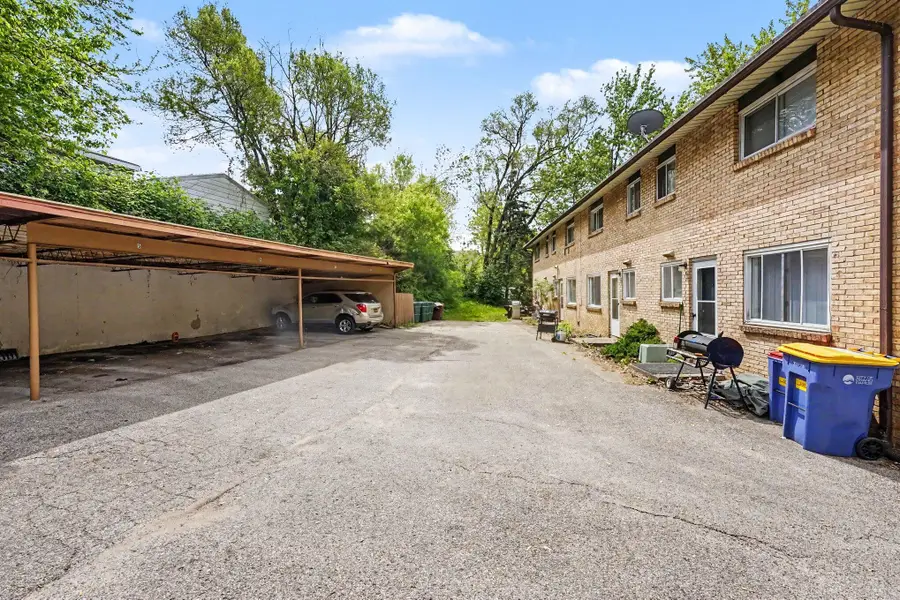 1226 Northfield Avenue Ne, Grand Rapids, MI 49505 - #2