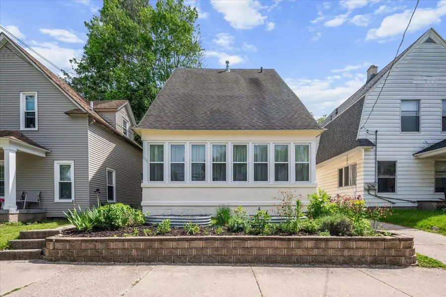 130 Palmer Street Ne, Grand Rapids, MI 49505 - #2