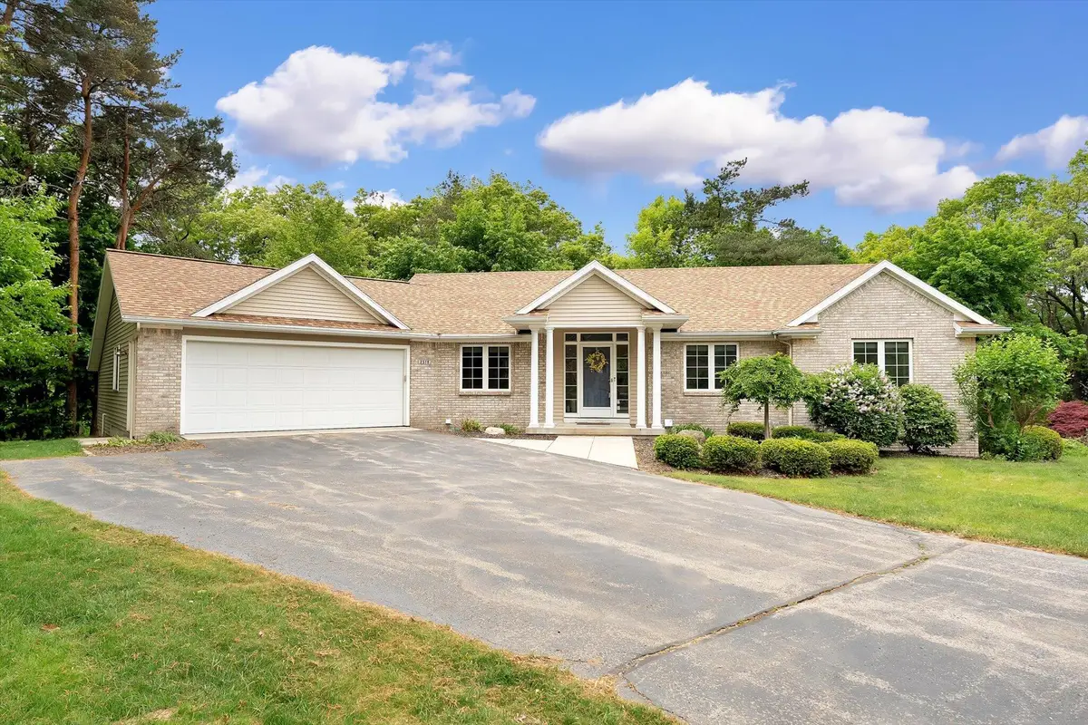 2510 Thoreau Court Ne, Grand Rapids, MI 49525 - #1