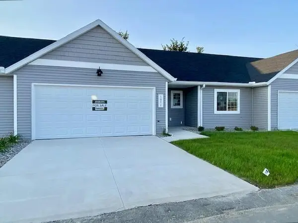 4281 Highpoint Drive #109, Wayland, MI 49348
