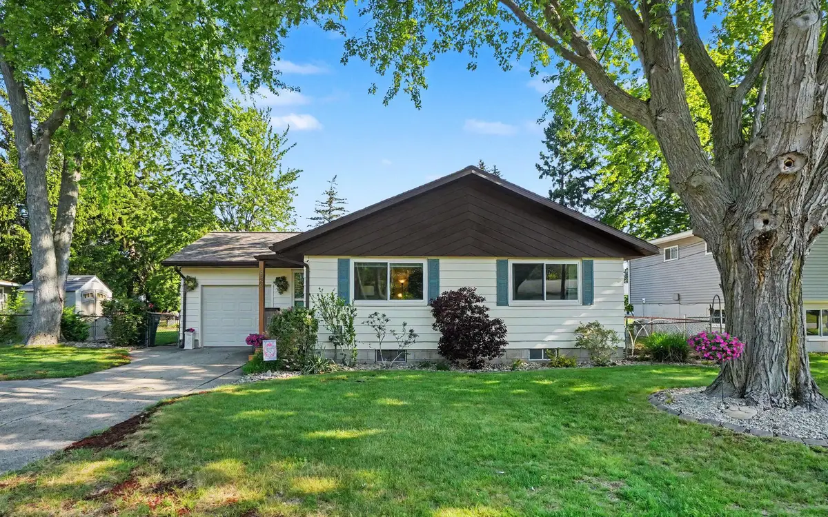 2286 Leif Avenue, Muskegon, MI 49441 - #1