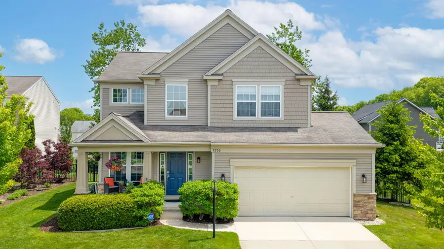 7206 Meadowgrass Court Se, Caledonia, MI 49316 - #2