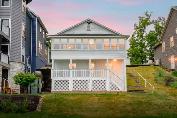 14895 N Barton Lake Drive, Vicksburg, MI 49097