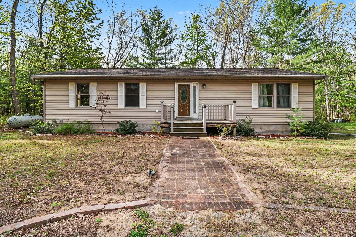 7137 E Catherine Road, Fountain, MI 49410 - #1