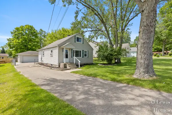 3370 Milo Street Nw, Grand Rapids, MI 49534