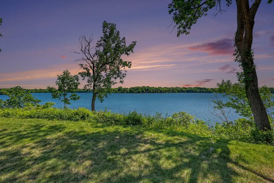 550 Cliffs Drive #301 C, Ypsilanti, MI 48198 - #3