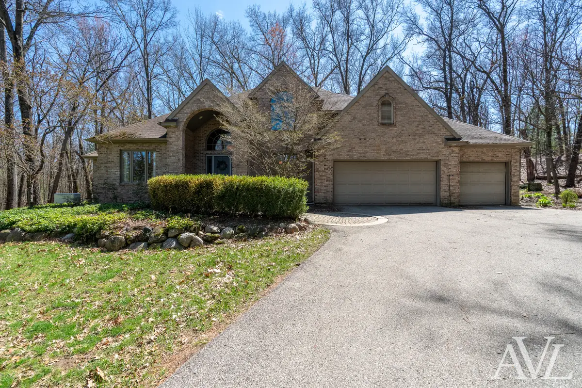 6250 Cannon Highlands Drive Ne, Belmont, MI 49306 - #1