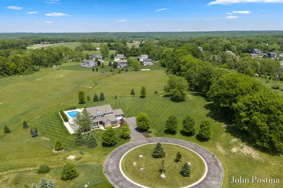 5313 Settlers Grove Road Ne, Belmont, MI 49306 - #2