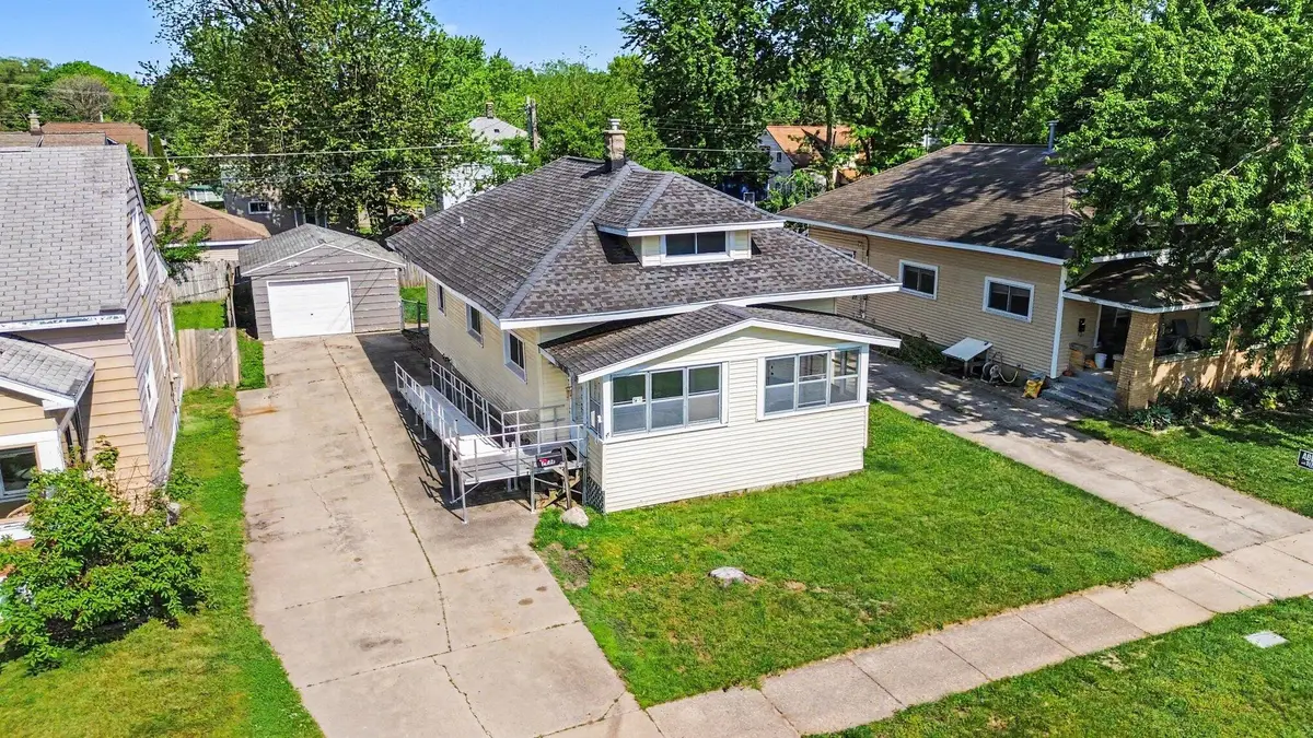 2434 Lamar Avenue Sw, Wyoming, MI 49519 - #1