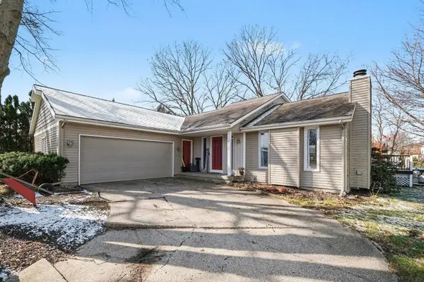 6617 Knollview Drive, Hudsonville, MI 49426