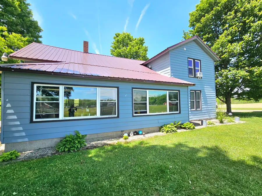 58636 M 40, Jones, MI 49061 - #3