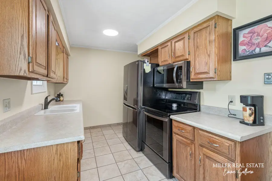 7960 W Clarksville Road, Clarksville, MI 48815 - #3