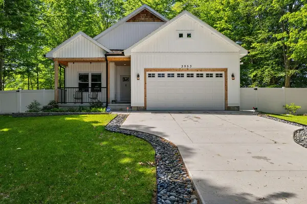 3953 W Harrison Road, Hart, MI 49420