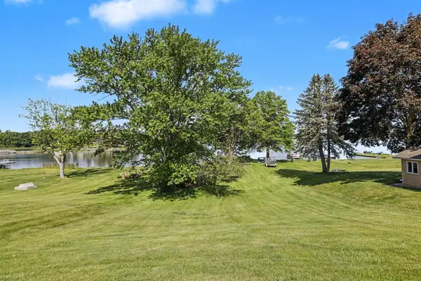 12156 Highview Shores, Vicksburg, MI 49097