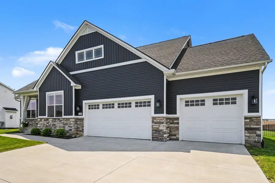 11267 Sand Hill Drive, Grass Lake, MI 49240 - #2