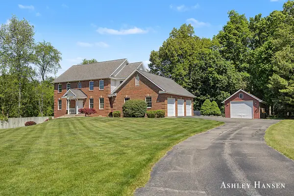7085 Hidden Ridge Drive Se, Grand Rapids, MI 49546