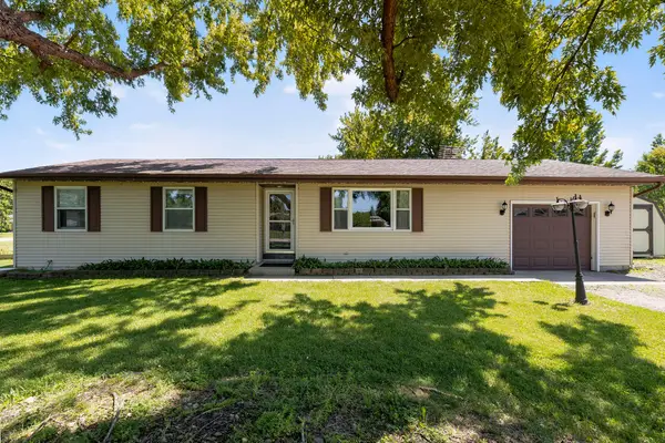 61214 Mary Lou Lane, Cassopolis, MI 49031