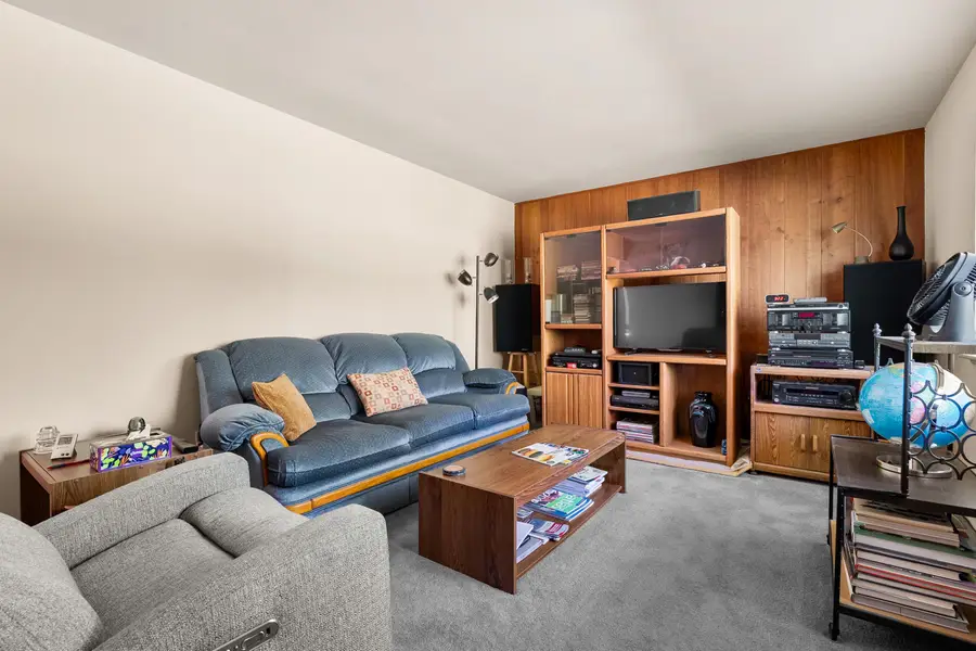 5943 S 6th Street, Kalamazoo, MI 49009 - #2