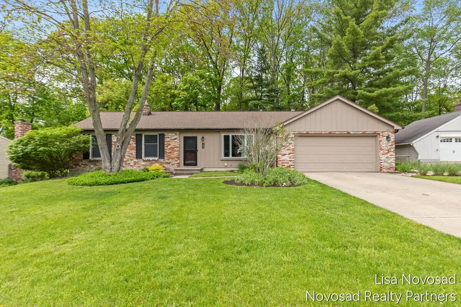 485 Edgeworthe Drive Se, Ada, MI 49301 - #2