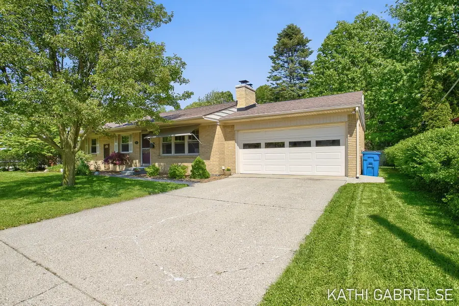 1830 Pine Court, Grand Haven, MI 49417 - #2