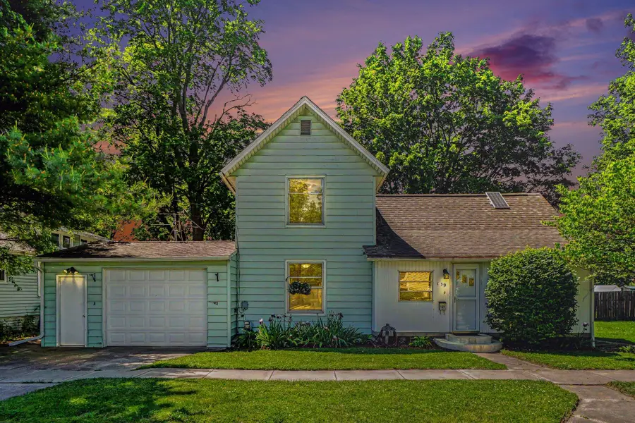 139 N Kalamazoo Avenue, Vicksburg, MI 49097 - #2