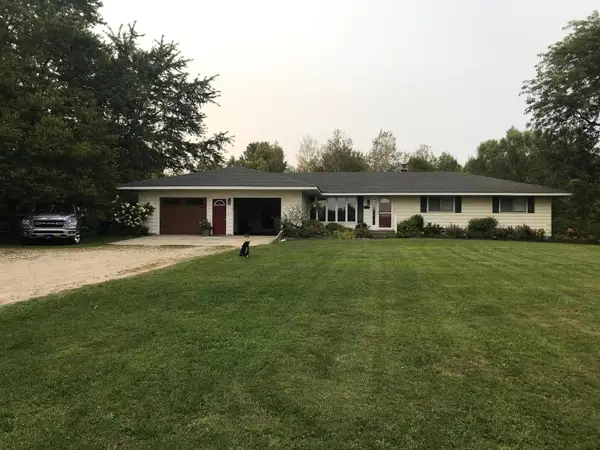 7208 W Dickerson Lake Road, Greenville, MI 48838
