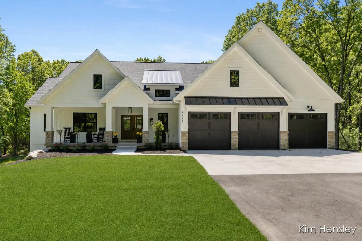 8571 Young Avenue Ne, Rockford, MI 49341 - #1
