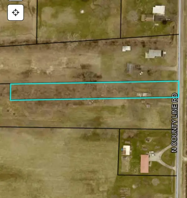 4212 N County Line Road, Watervliet, MI 49098