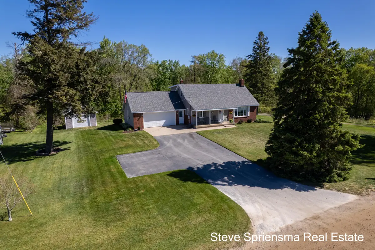 9861 Pierce Street, Zeeland, MI 49464 - #1