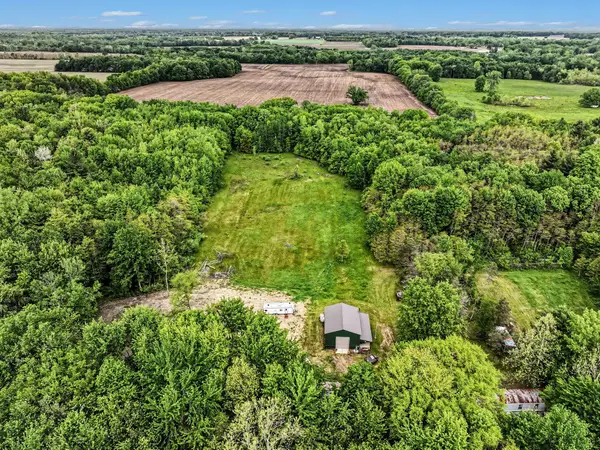 V/L 28.5A 104th Avenue, Allegan, MI 49010