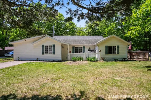 940 S Woodruff Drive S, Stanton, MI 48888