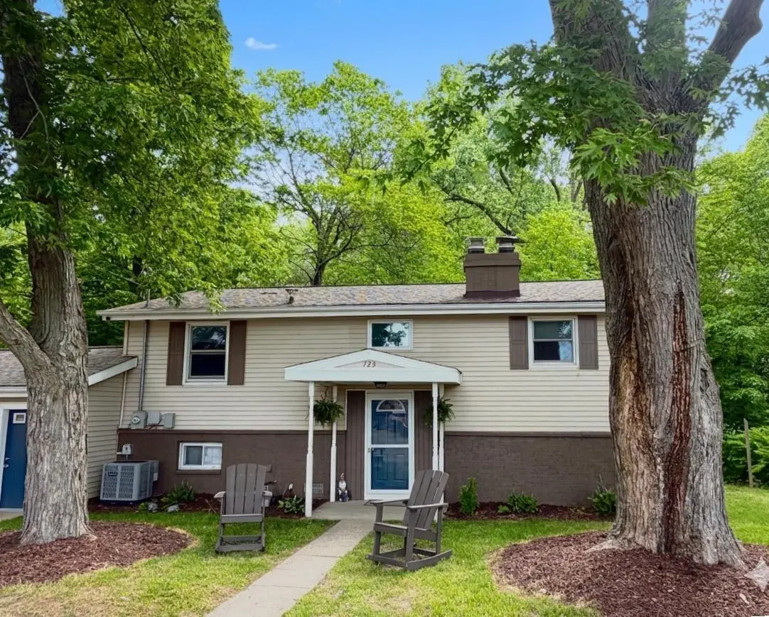 723 Arbor Court, South Haven, MI 49090 - #1