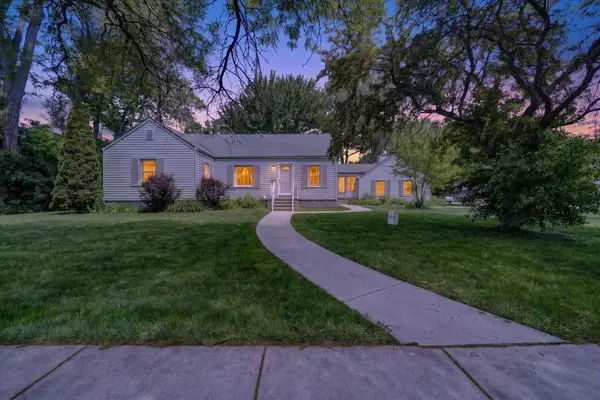 14000 Wales Street, Oak Park, MI 48237