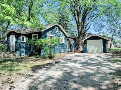 360 W Hume Avenue, Muskegon Heights, MI 49444 - #2