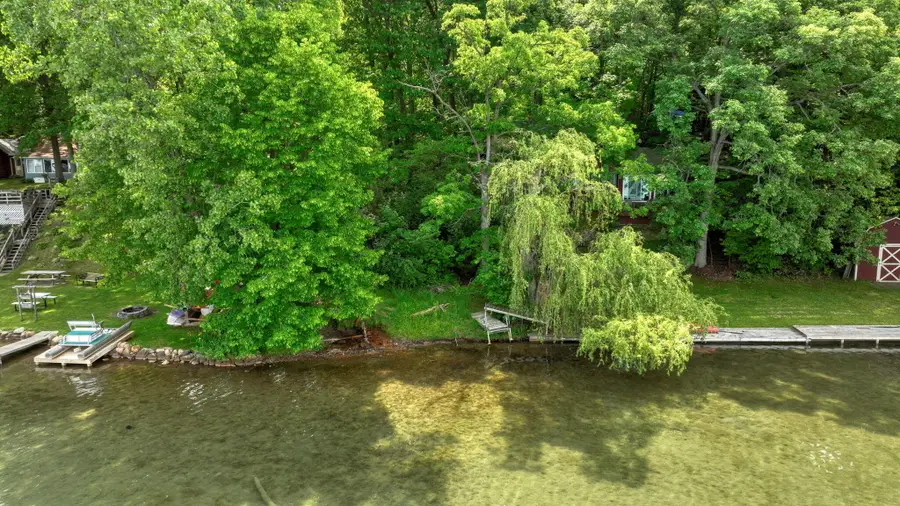 2114 Timber Lane, Brooklyn, MI 49230 - #3