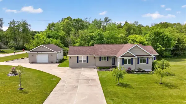10740 Montview Drive, Jerome, MI 49249