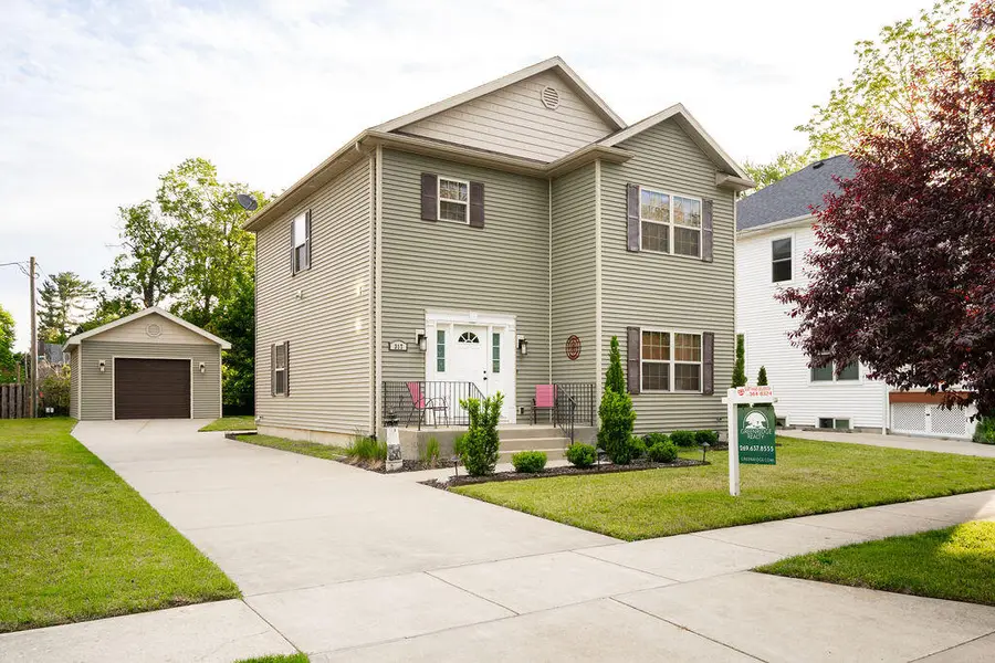 317 Monroe Street, South Haven, MI 49090 - #2