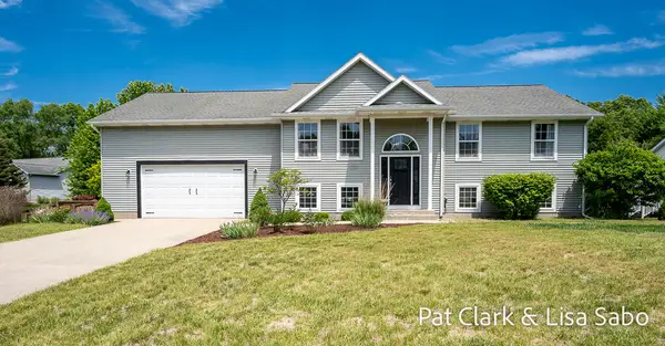 3296 Rambling Brook Road, Muskegon, MI 49444