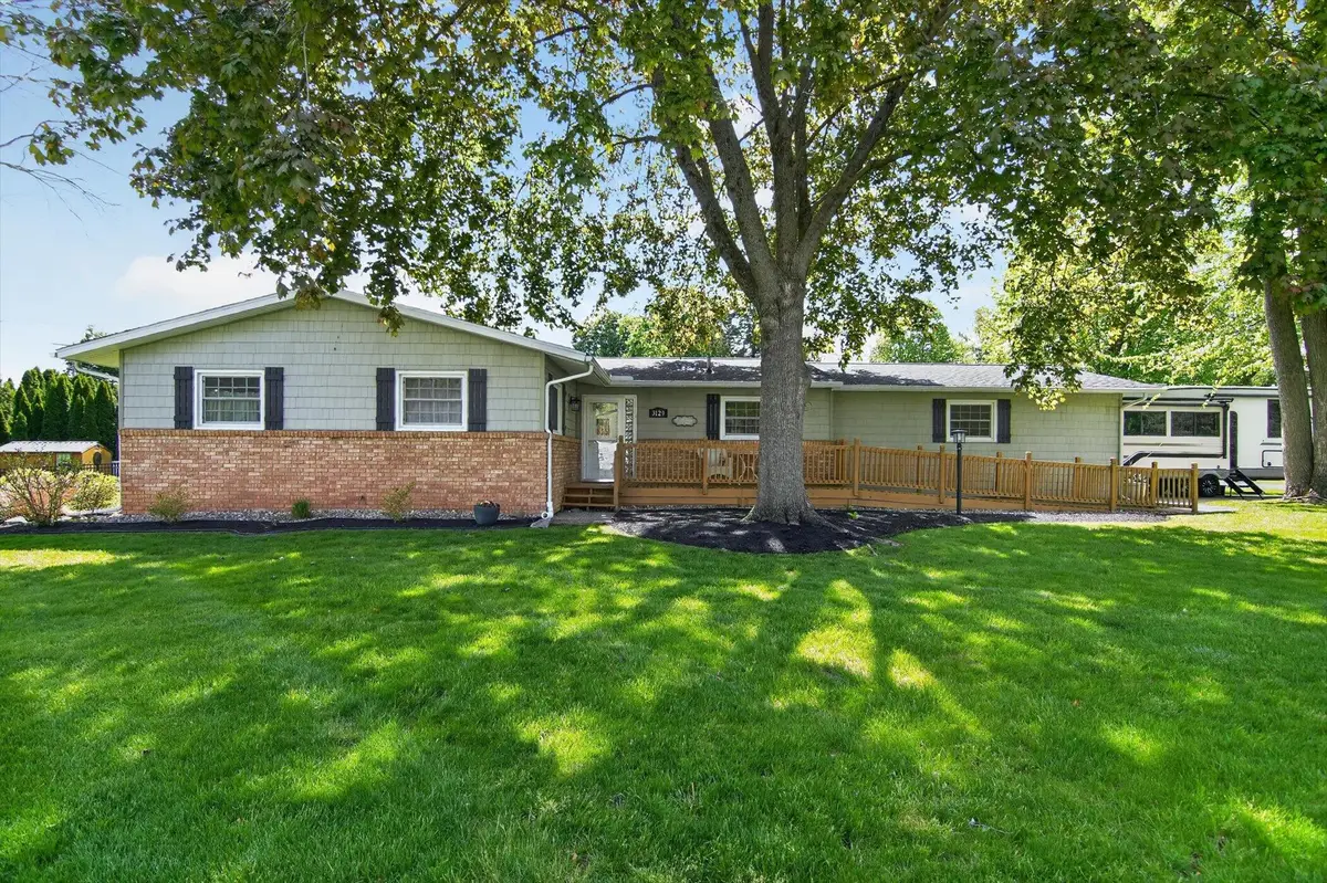 3129 Happy Valley Road, Jackson, MI 49203 - #1