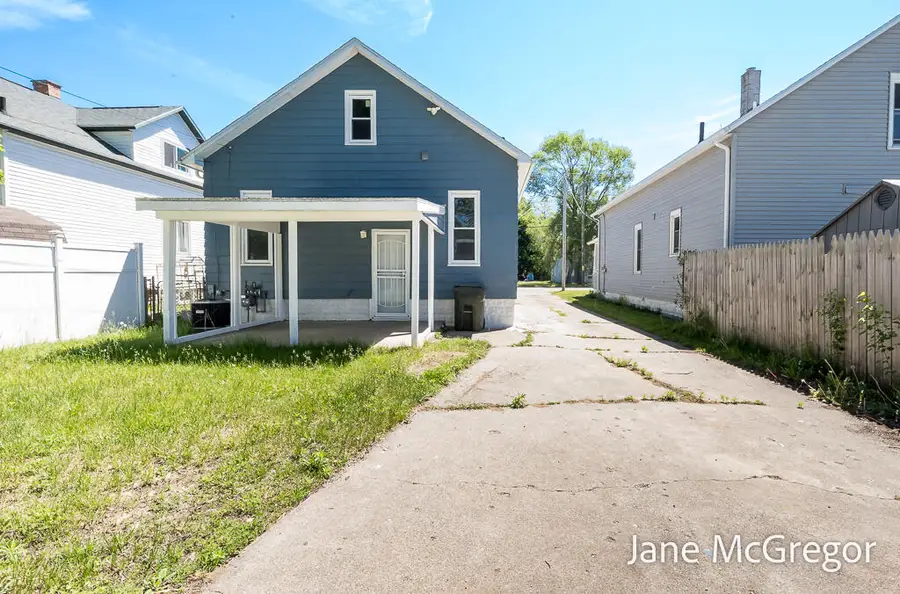 2023 Henry Street, Muskegon, MI 49441 - #3
