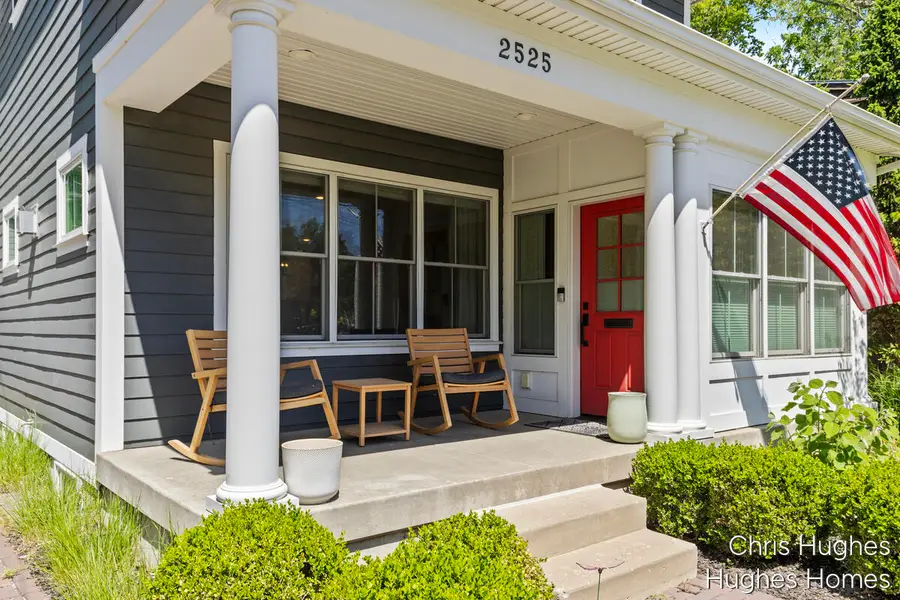 2525 Lake Drive Se, Grand Rapids, MI 49506 - #2