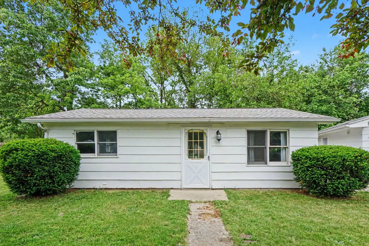 430 11th Avenue, Three Rivers, MI 49093 - #1