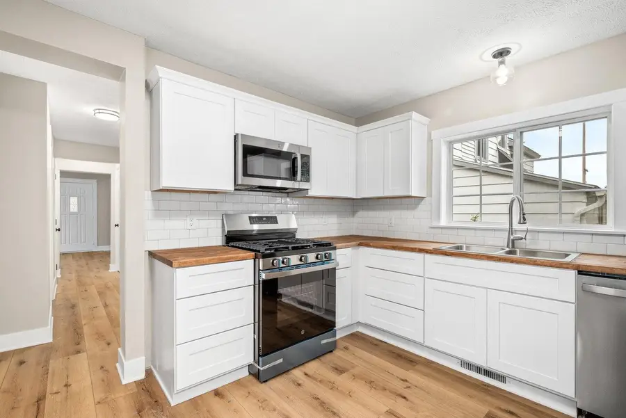 1312 Crosby Street Nw, Grand Rapids, MI 49504 - #3