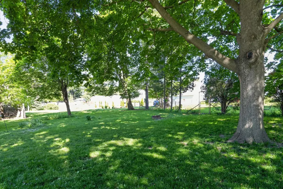 728 W Hanover Street, Marshall, MI 49068 - #3