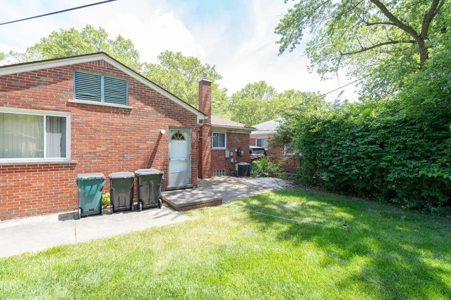 24711 Church Street, Oak Park, MI 48237 - #2