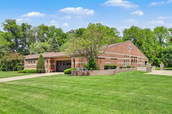 829 S Lincoln Street, Greenville, MI 48838