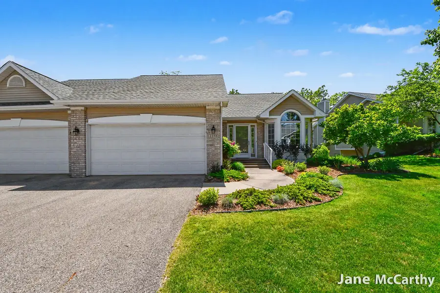 2338 Whimbrel Court Ne, Grand Rapids, MI 49505 - #2