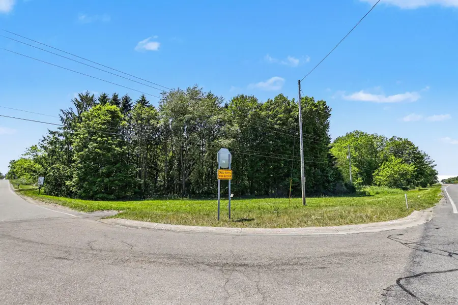 30083 M-43, Paw Paw, MI 49079 - #2